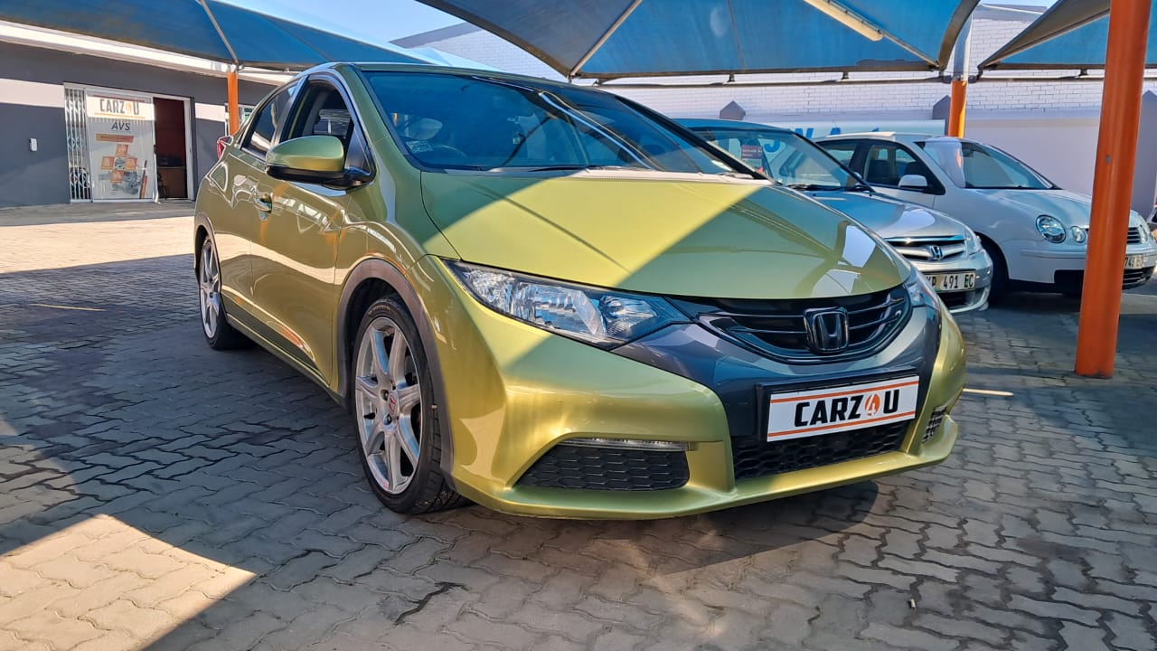 2013 HONDA CIVIC 1.8 ELEGANCE